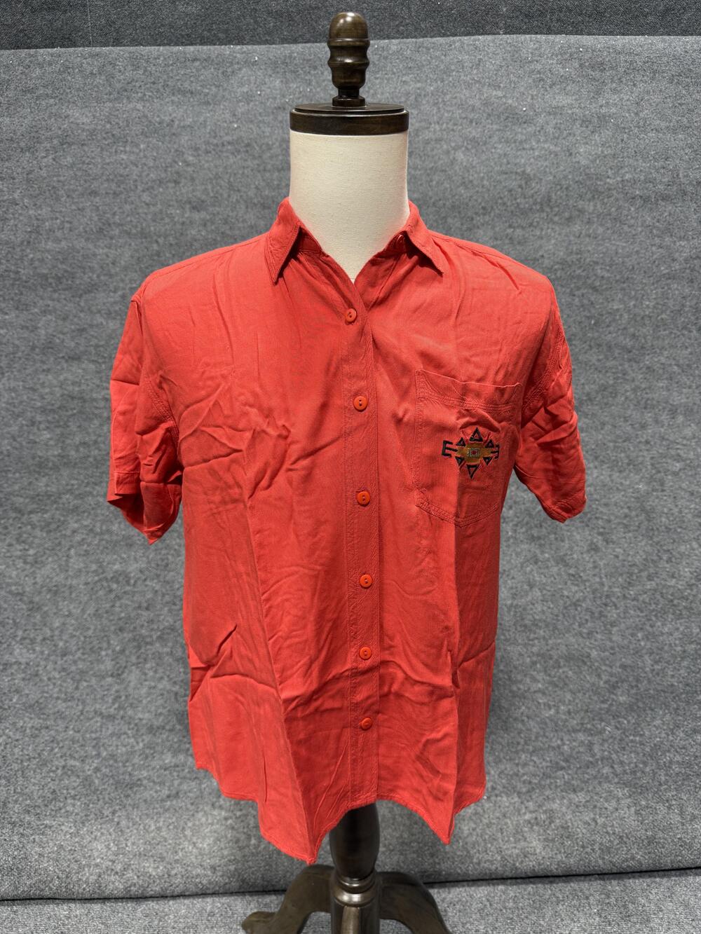 Take Away Shirt Mens Medium Red Solid Short Sleeve Button-Up Lightweight Top
